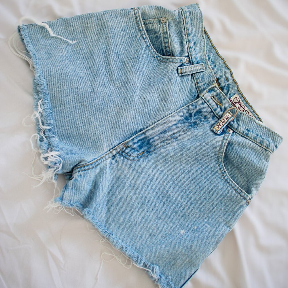 Vintage Sasson Denim High Waisted Jean Shorts Size 00